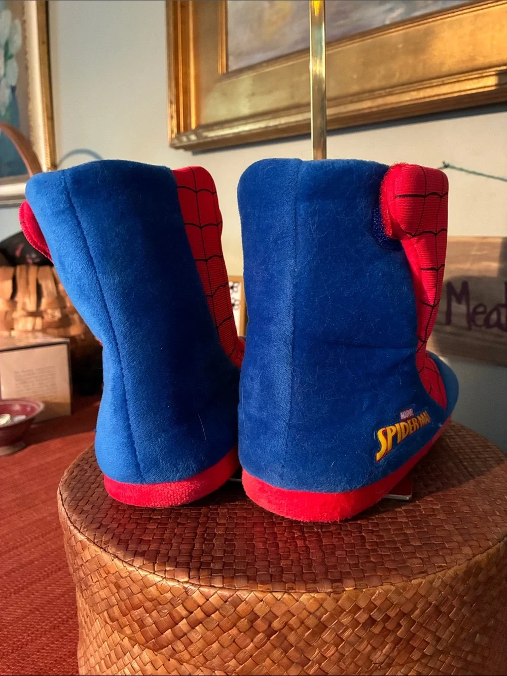 Marvel Spider-Man boys' bootie slippers SZ 9/10